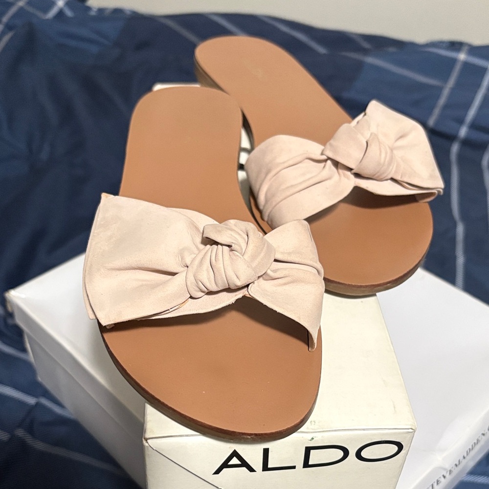 Aldo Women's Cream Bow Slide Sandals